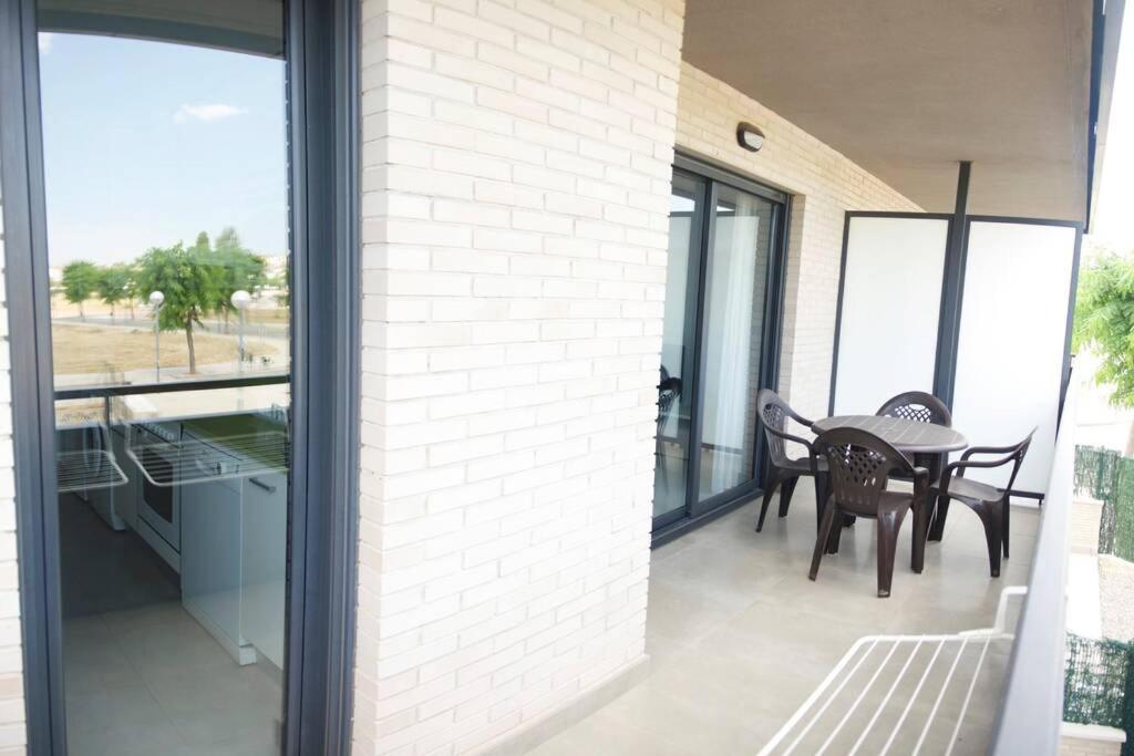 Apartamento Diseno A Cien Metros Del Mar. Torredembarra Exterior foto